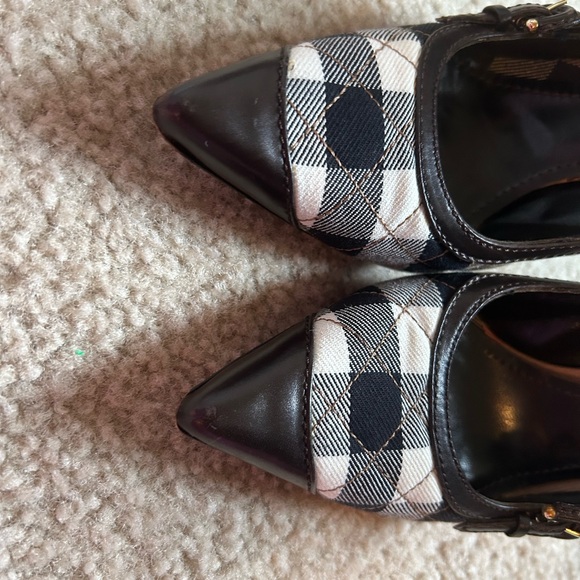 Burberry Black & White Check Pointed Toe Heels - Picture 2 of 6